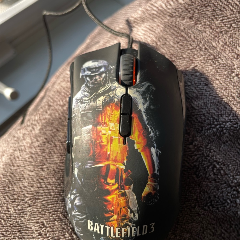 Battlefield 3 Razer Imperator Gaming Mouse - Picture 13 of 14
